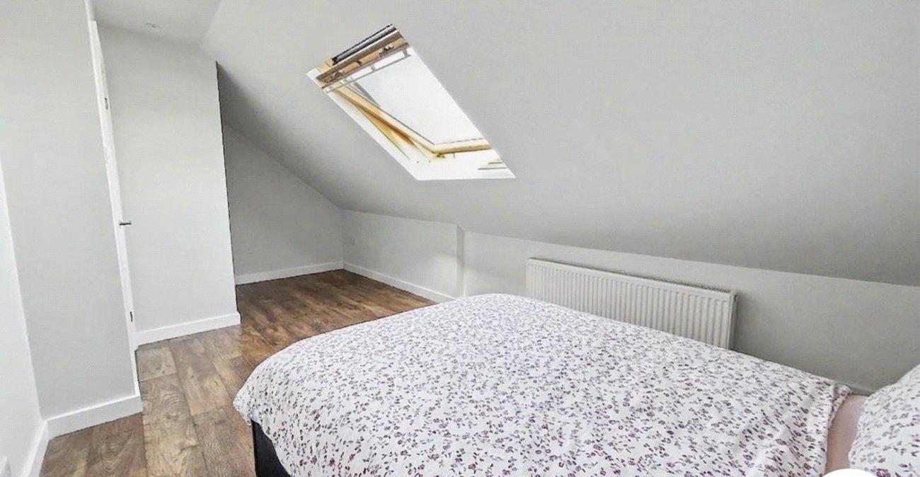 3 bedroom bungalow for sale in Bexley | Robinson Jackson