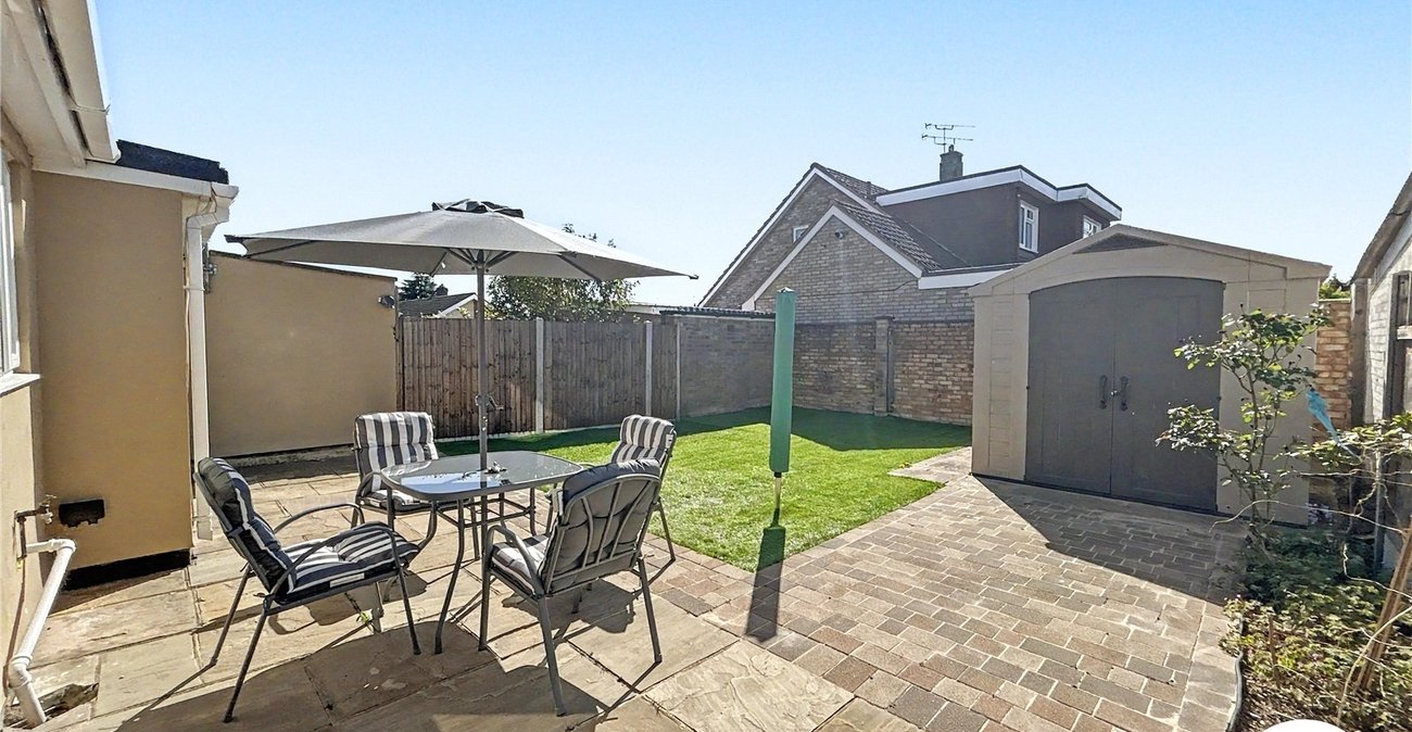 3 bedroom bungalow for sale in Bexley | Robinson Jackson