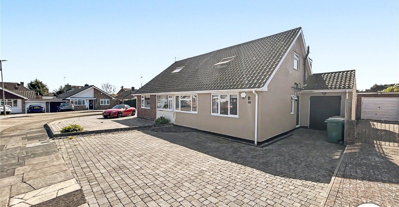 3 bedroom bungalow for sale in Bexley | Robinson Jackson