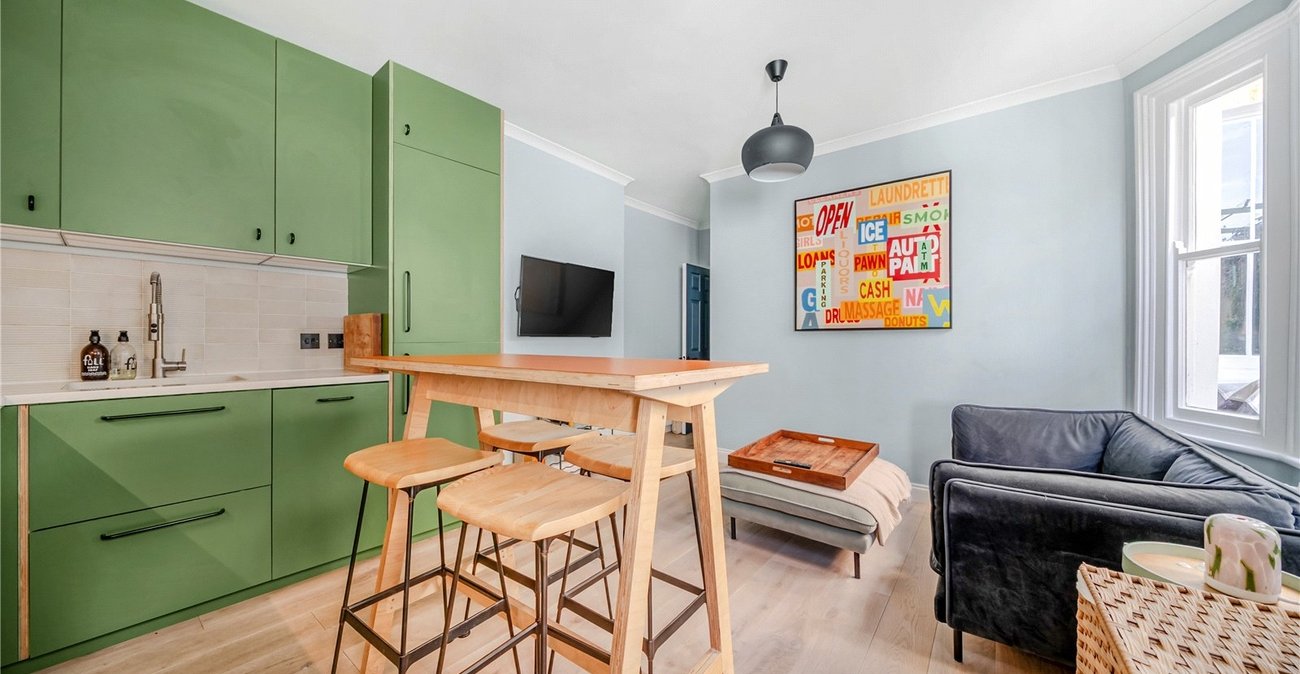 2 bedroom property for sale in  | Robinson Jackson