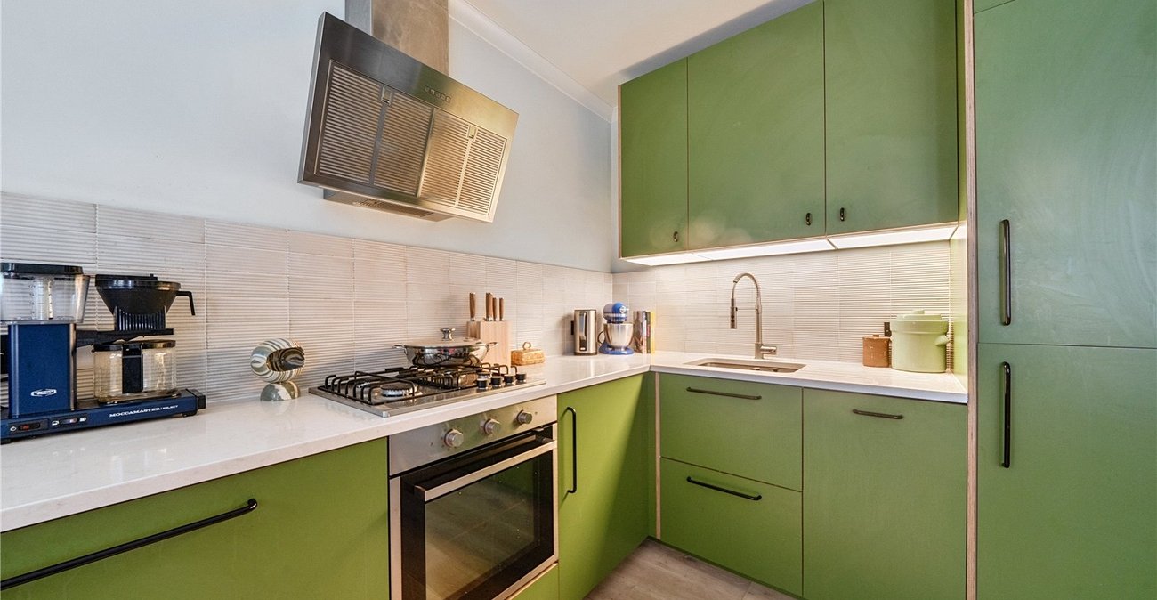 2 bedroom property for sale in Sydenham | Robinson Jackson