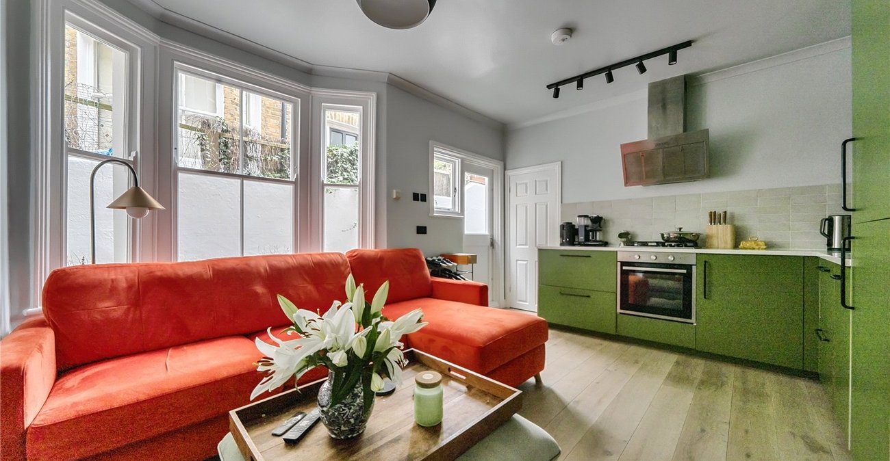 2 bedroom property for sale in Sydenham | Robinson Jackson