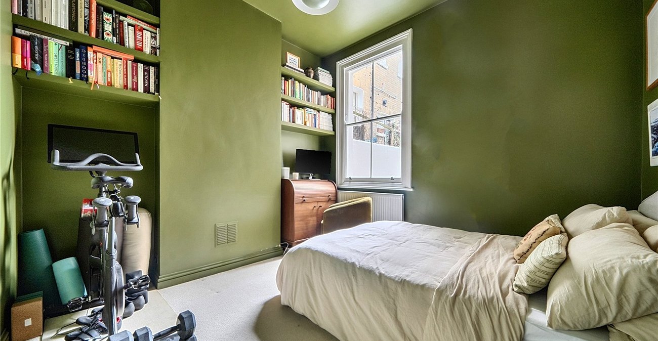 2 bedroom property for sale in Sydenham | Robinson Jackson