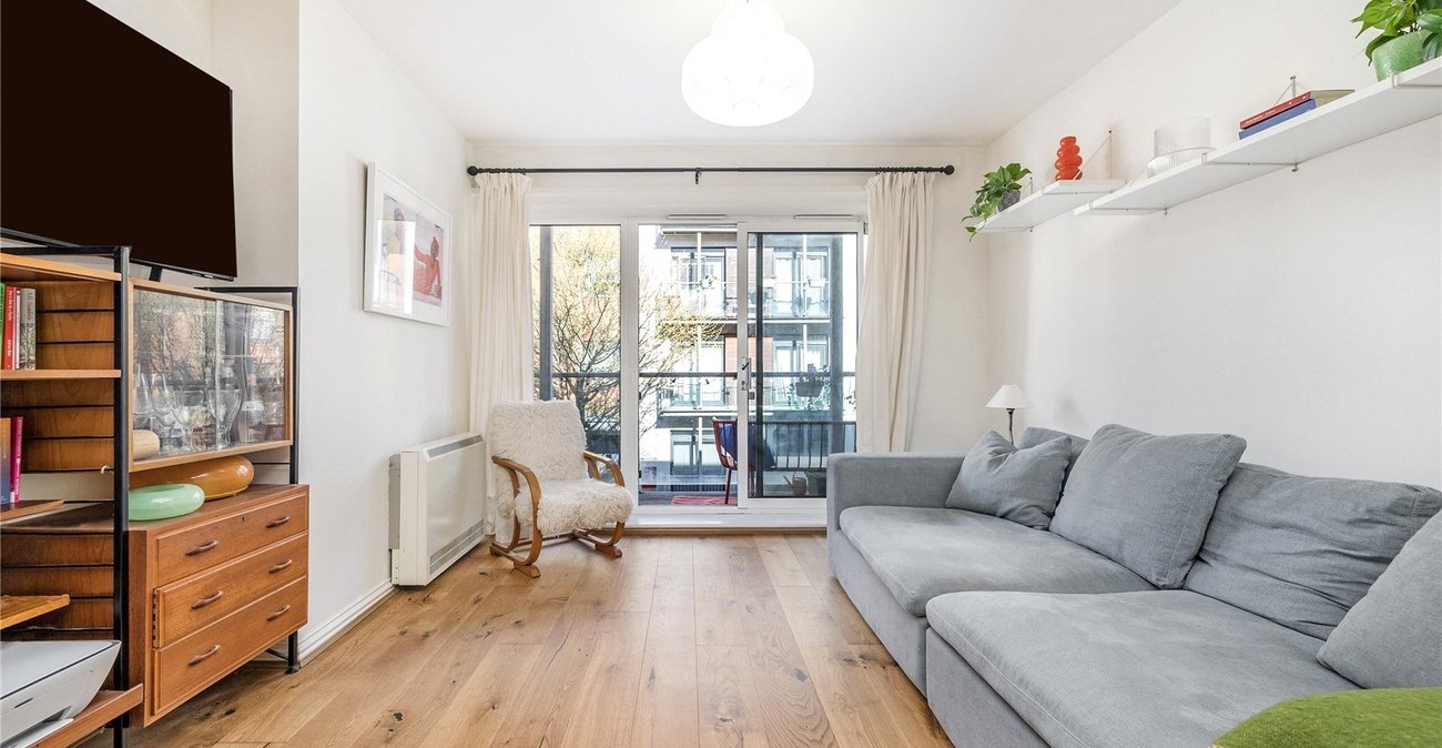 1 bedroom property for sale in Hither Green | Robinson Jackson