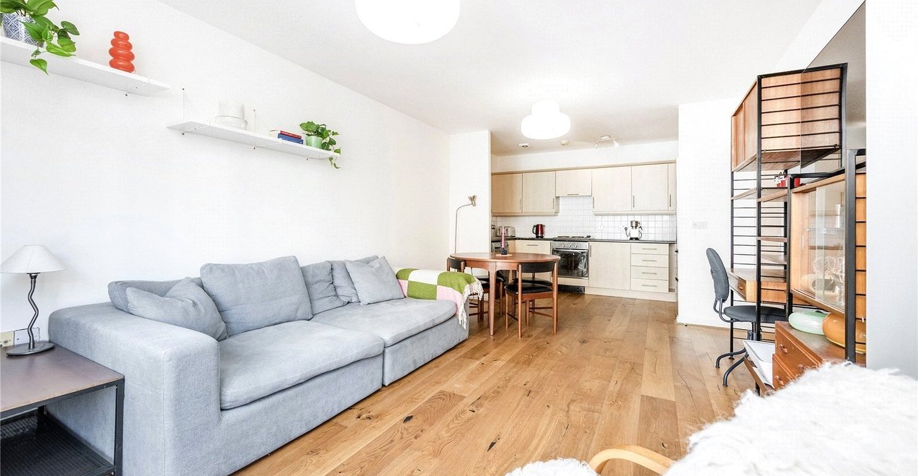 1 bedroom property for sale in Hither Green | Robinson Jackson