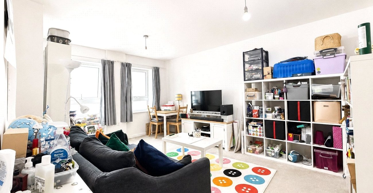 1 bedroom property for sale in London | Robinson Jackson