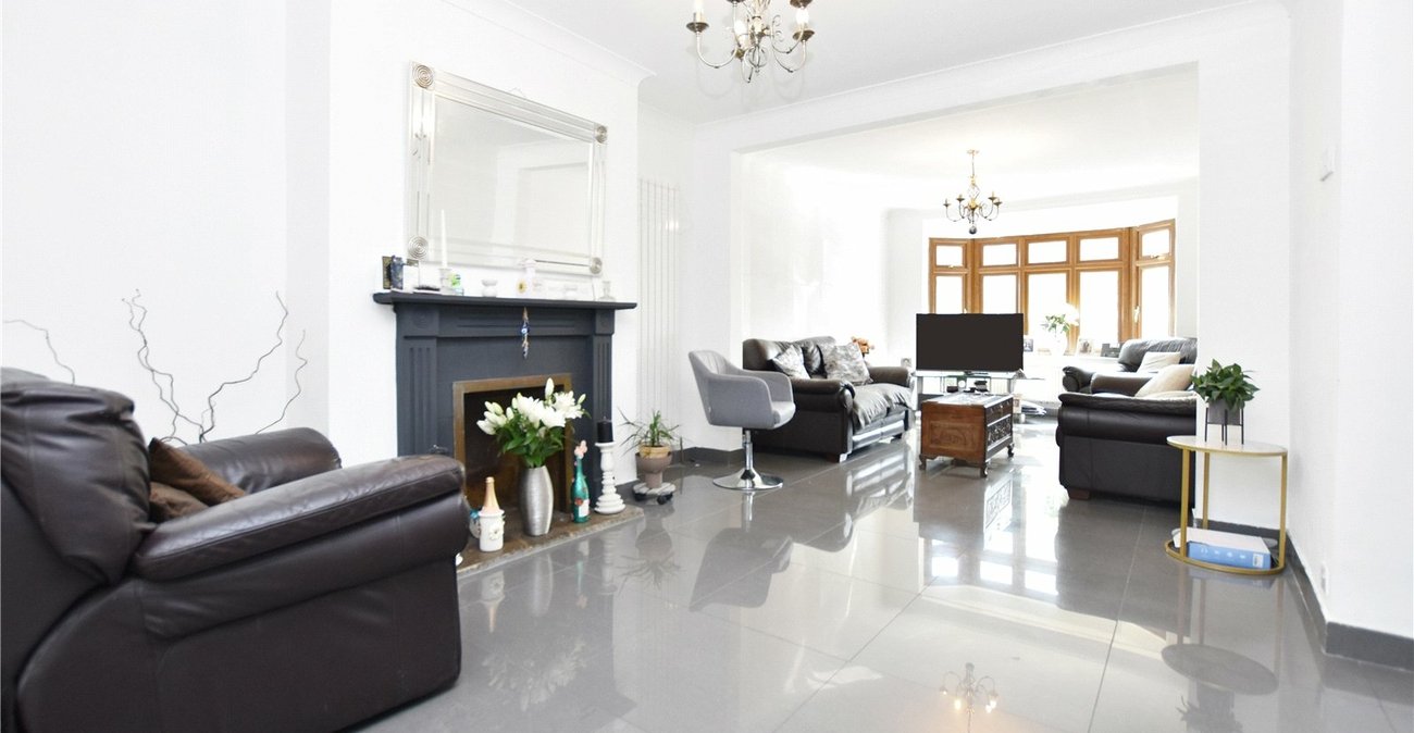 4 bedroom house for sale in Bexleyheath | Robinson Jackson