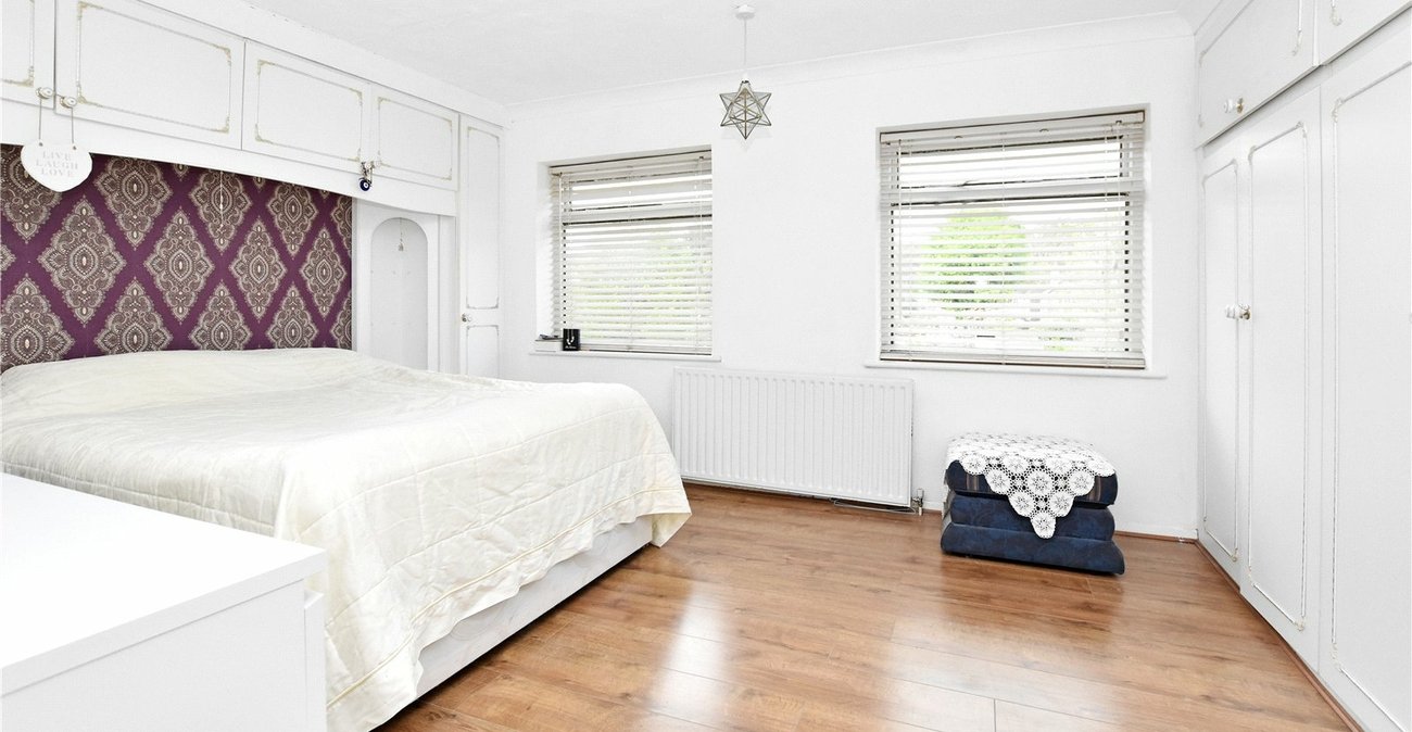 4 bedroom house for sale in Bexleyheath | Robinson Jackson