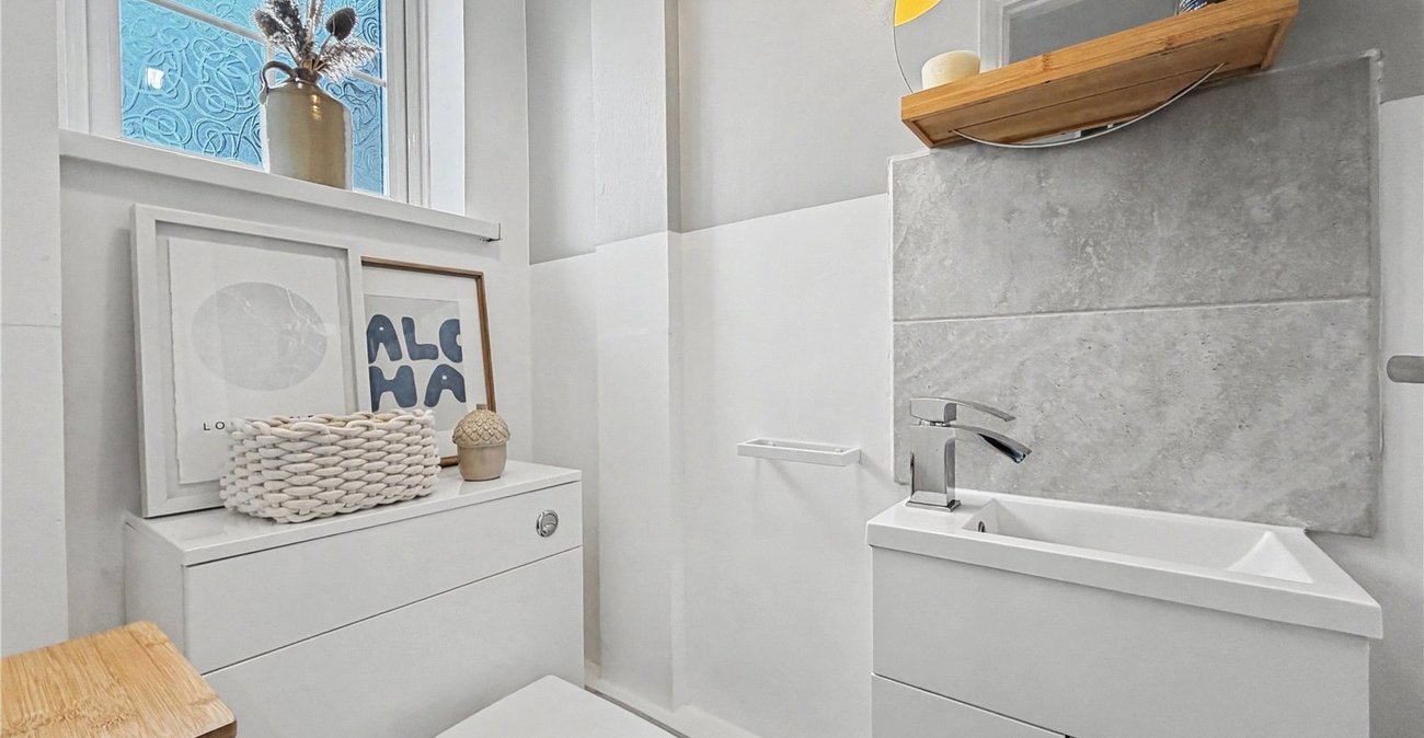 3 bedroom house for sale in Rainham | Robinson Michael & Jackson