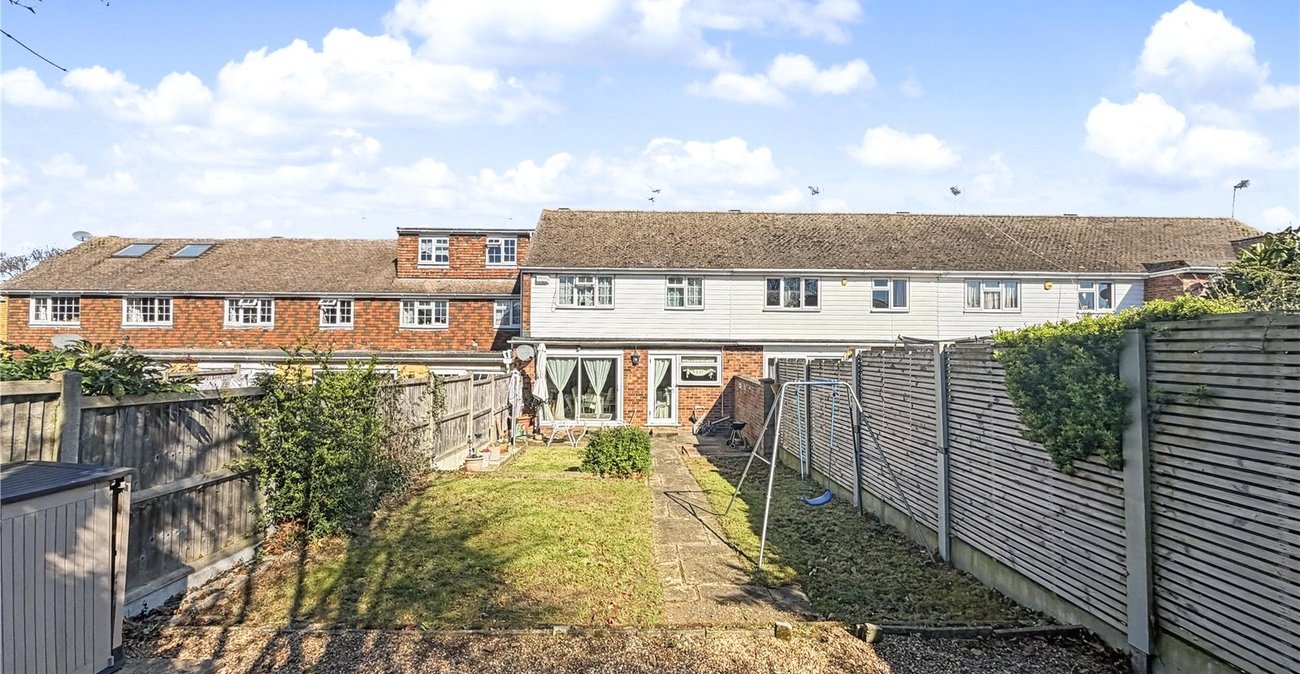 3 bedroom house for sale in Rainham | Robinson Michael & Jackson