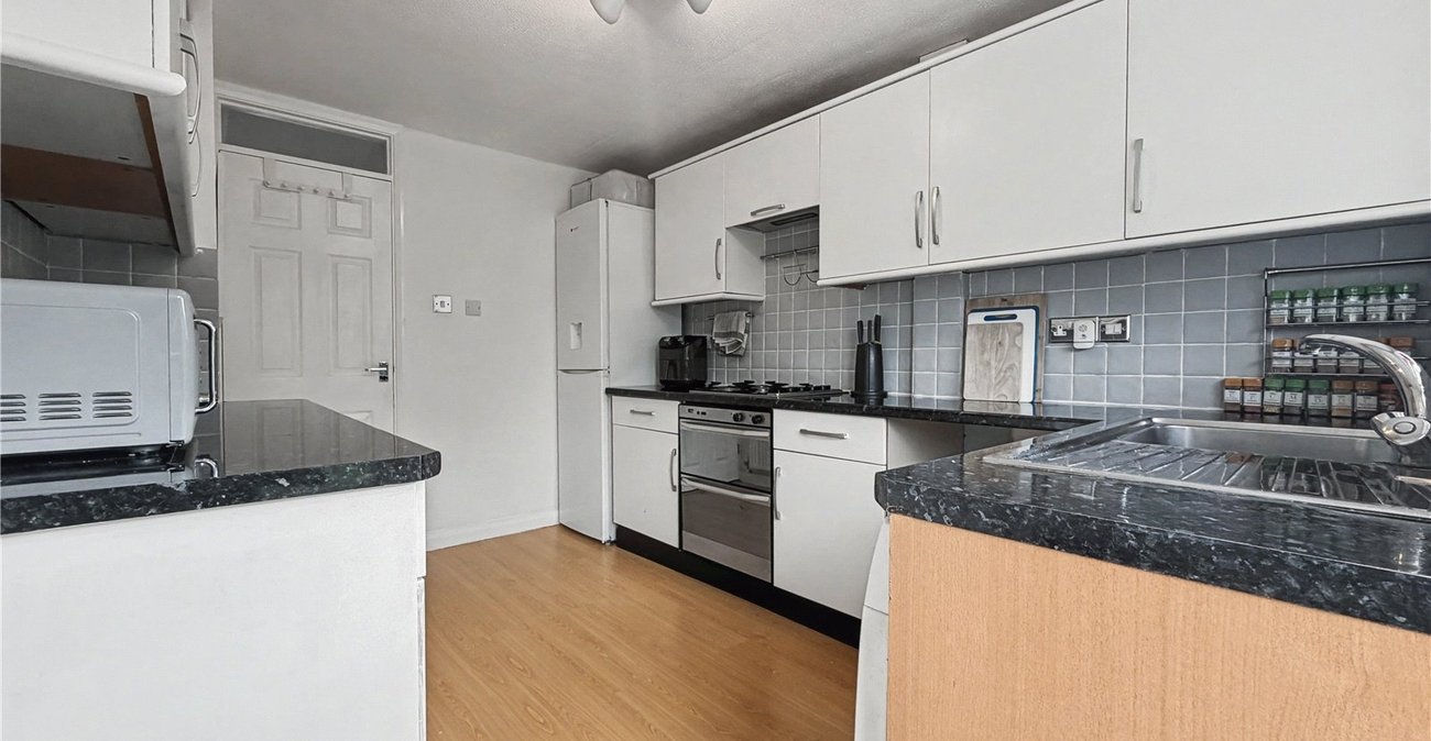 3 bedroom house for sale in Rainham | Robinson Michael & Jackson