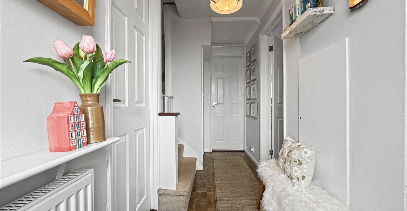 3 bedroom house for sale in Rainham | Robinson Michael & Jackson