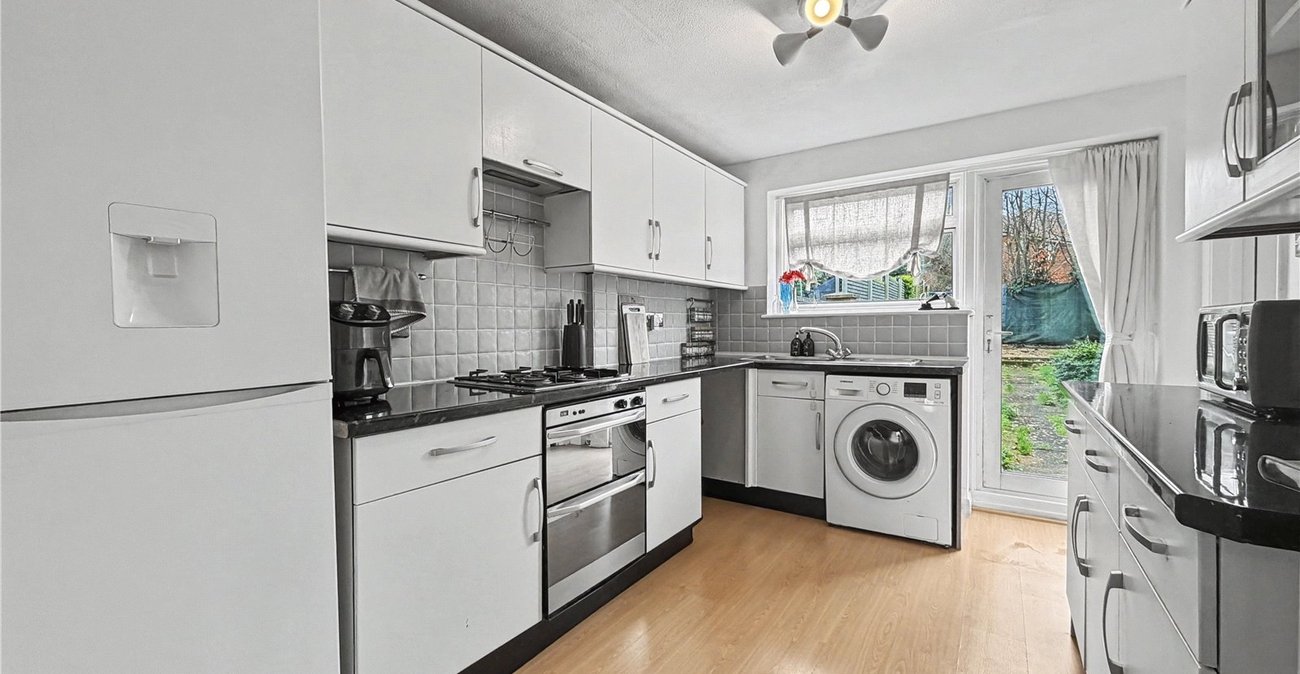 3 bedroom house for sale in Rainham | Robinson Michael & Jackson