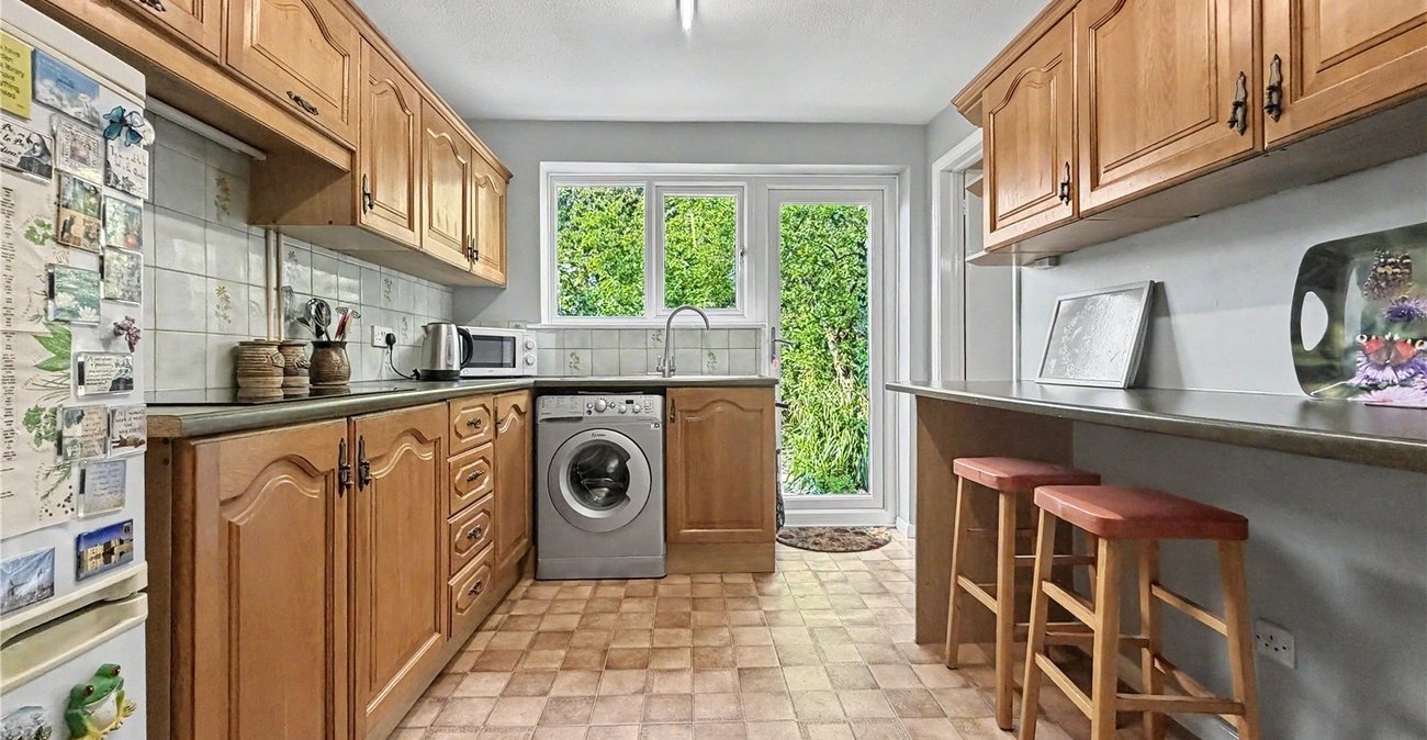 3 bedroom house for sale in Rainham | Robinson Michael & Jackson