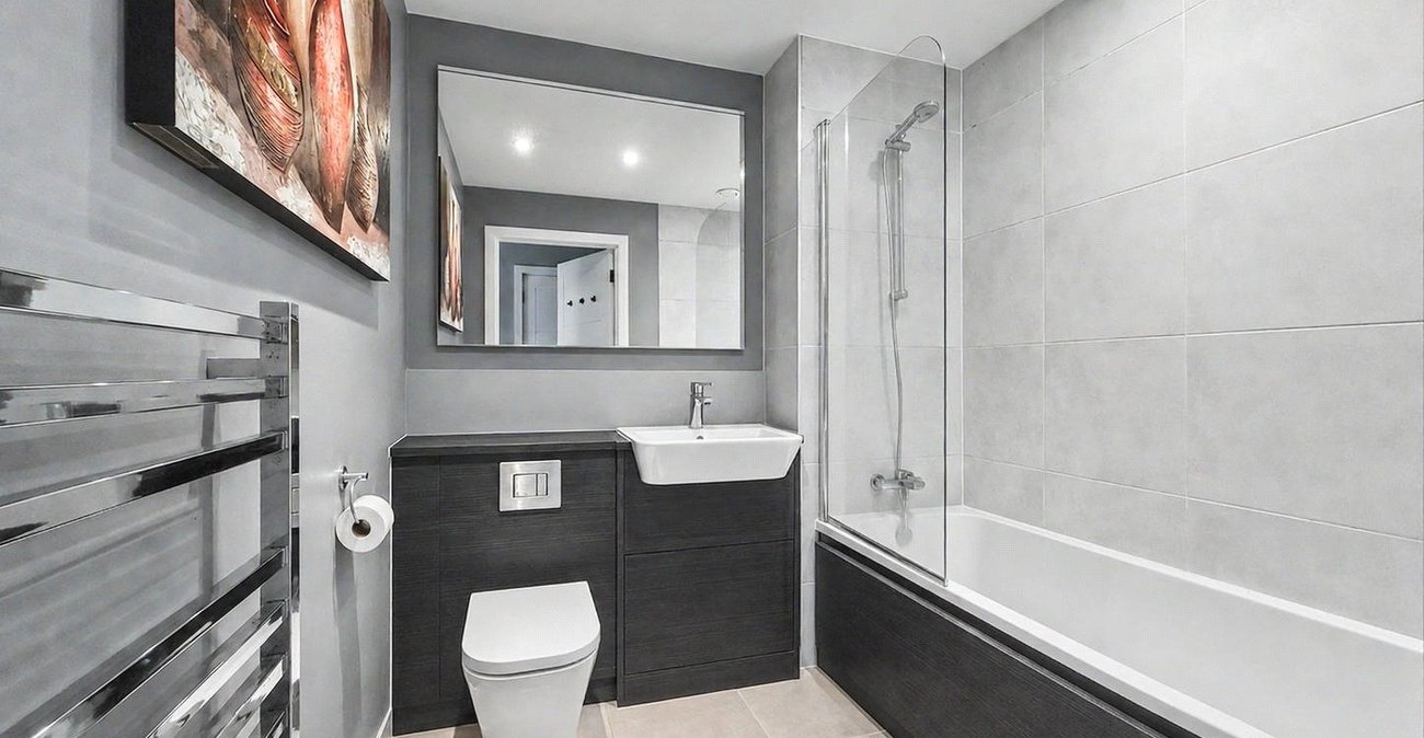 1 bedroom property for sale in Gillingham | Robinson Michael & Jackson