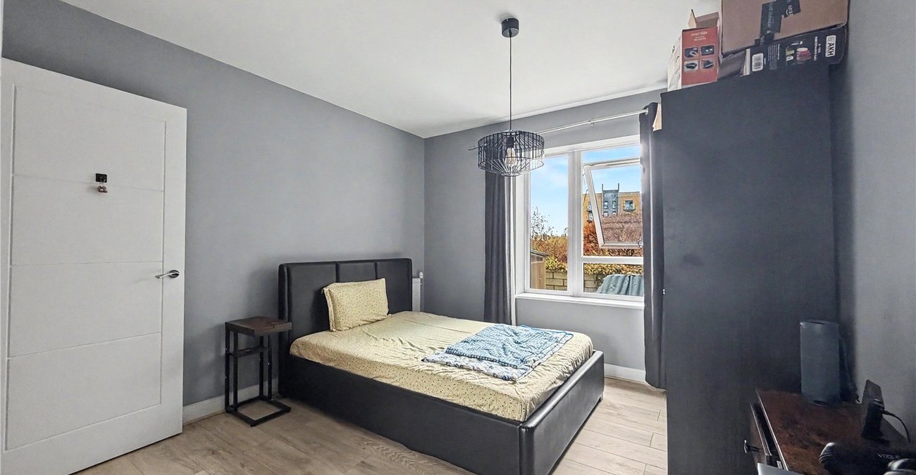 1 bedroom property for sale in Gillingham | Robinson Michael & Jackson