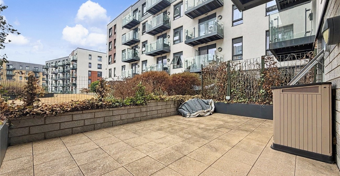 1 bedroom property for sale in Gillingham | Robinson Michael & Jackson