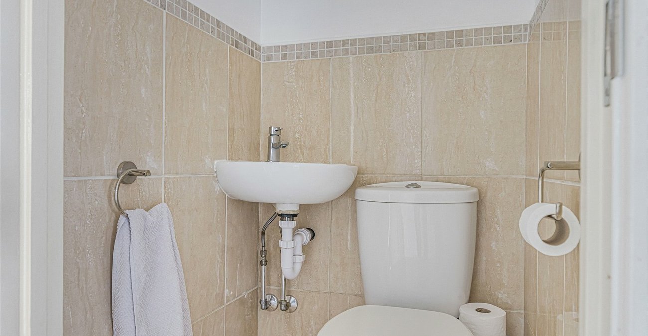 3 bedroom house for sale in Welling | Robinson Jackson