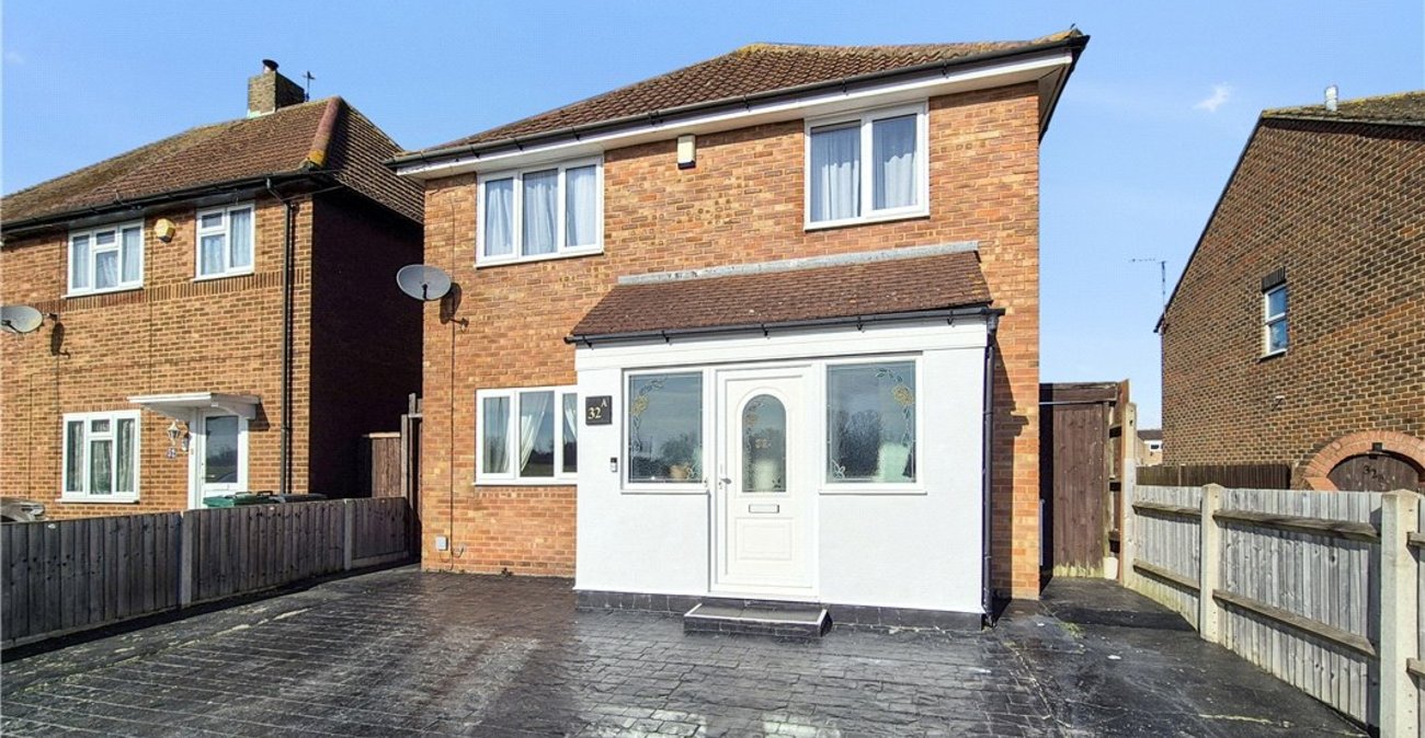 4 bedroom house for sale in St Mary Cray | Robinson Jackson