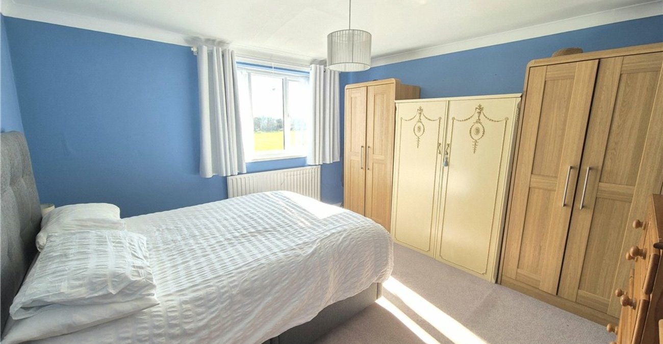 4 bedroom house for sale in St Mary Cray | Robinson Jackson