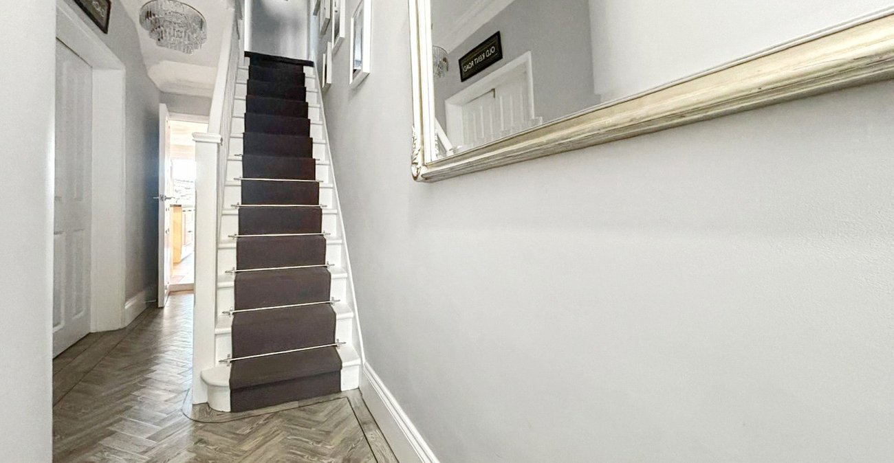 4 bedroom house for sale in Bexley | Robinson Jackson