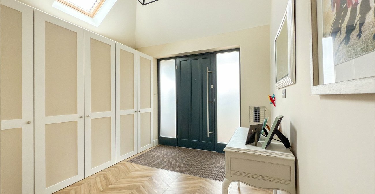 4 bedroom bungalow for sale in Crockenhill | Robinson Jackson