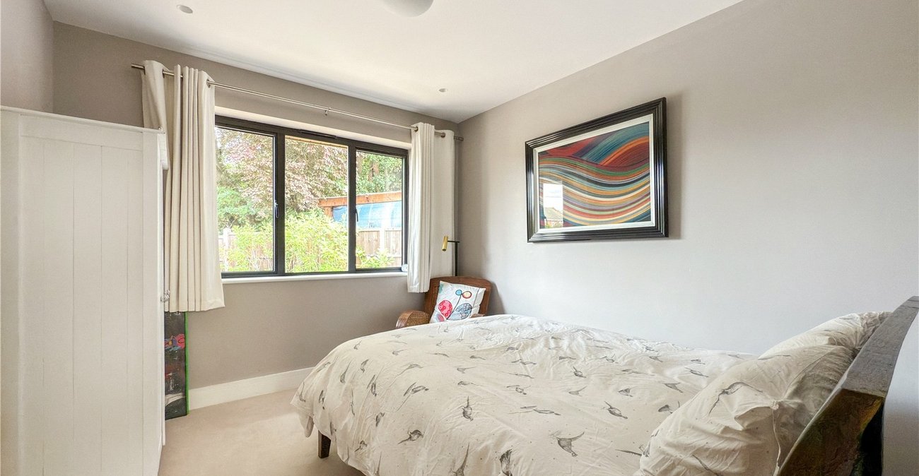 4 bedroom bungalow for sale in Crockenhill | Robinson Jackson