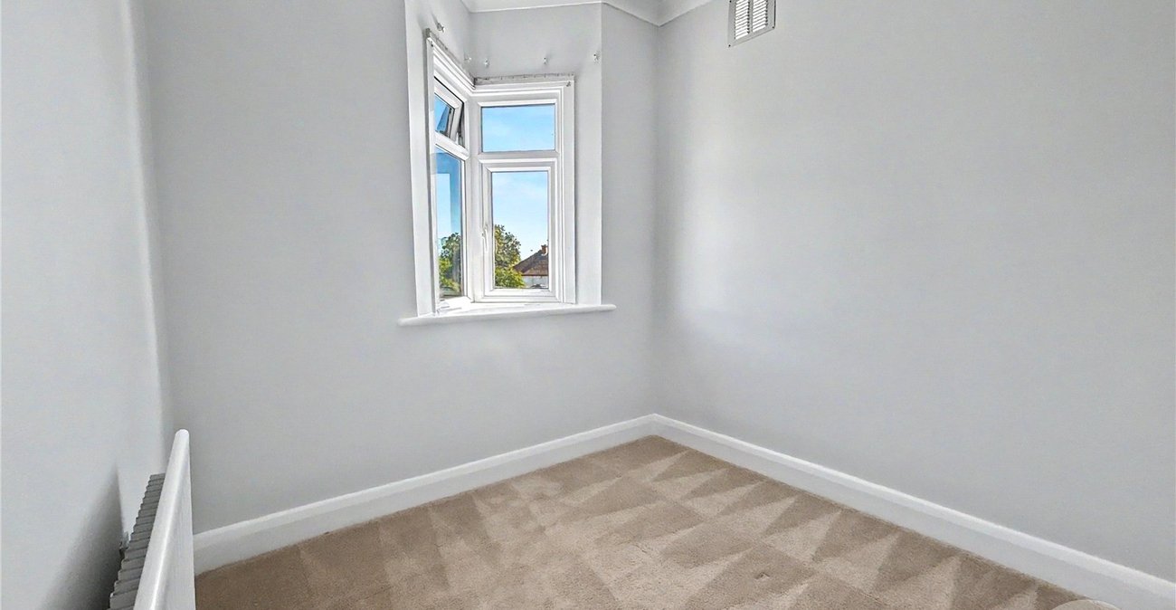 2 bedroom property for sale in Sidcup | Robinson Jackson
