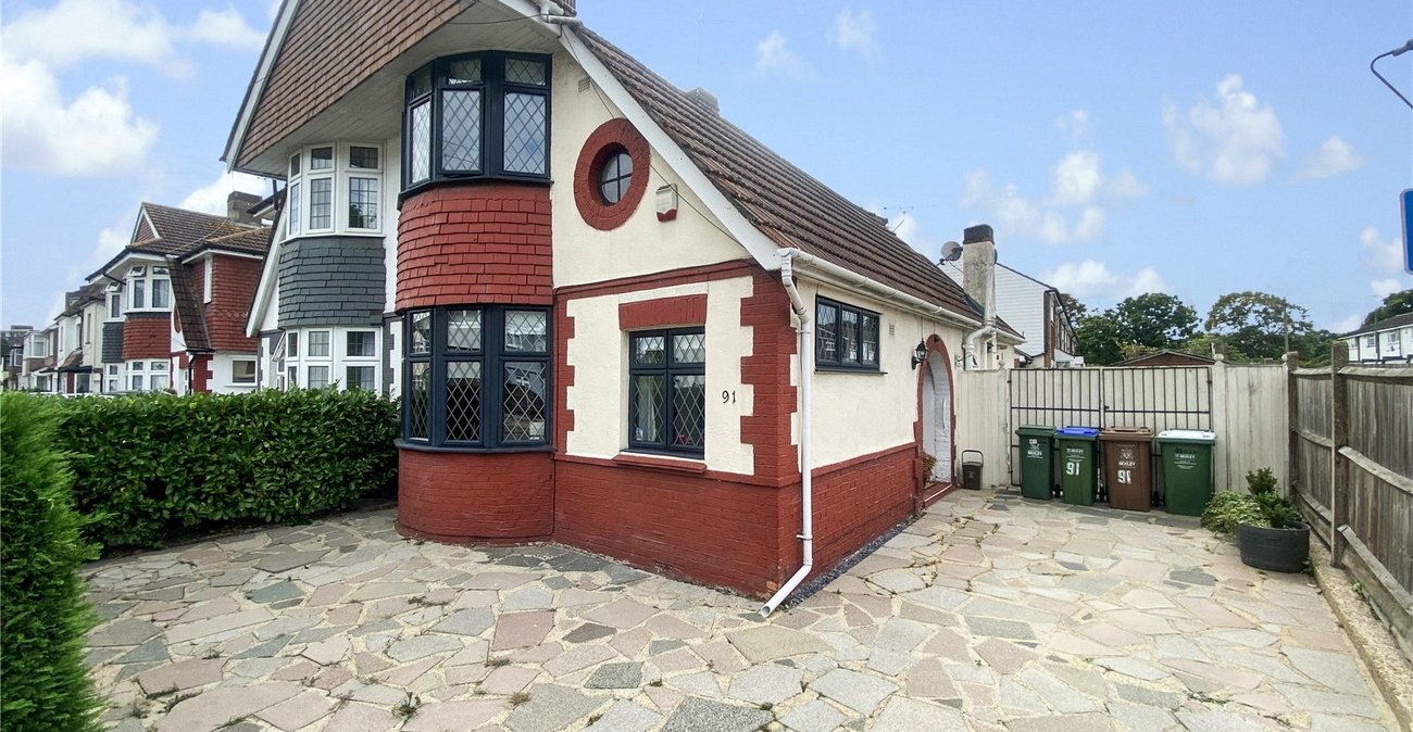 3 bedroom house for sale in Sidcup | Robinson Jackson