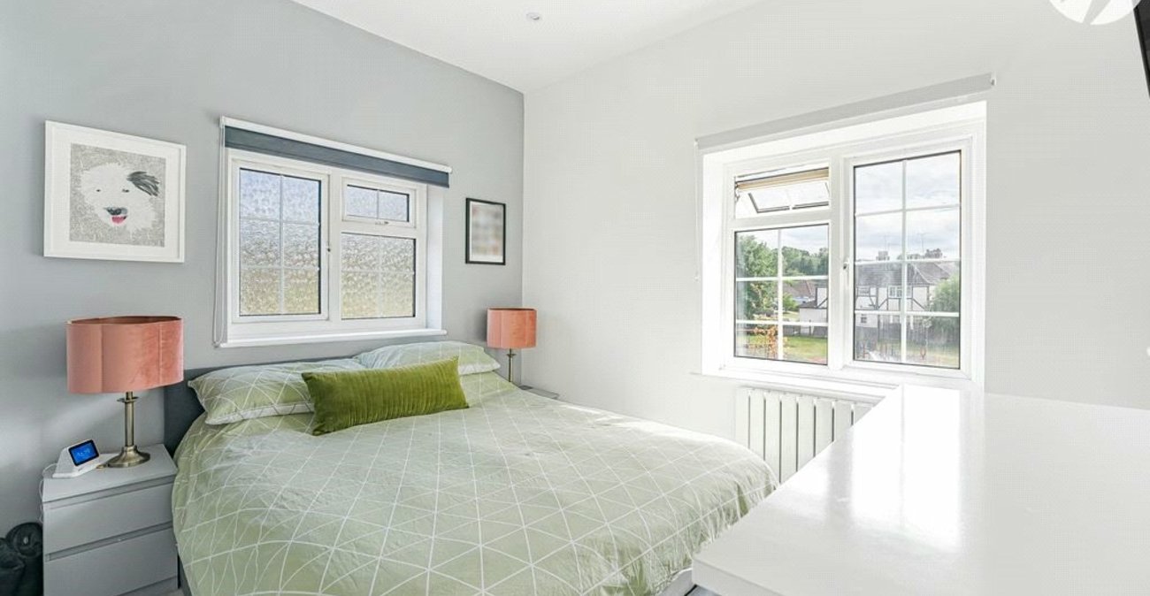 2 bedroom house for sale in Green Street Green | Robinson Jackson