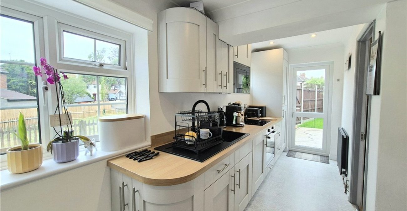 2 bedroom house for sale in Green Street Green | Robinson Jackson