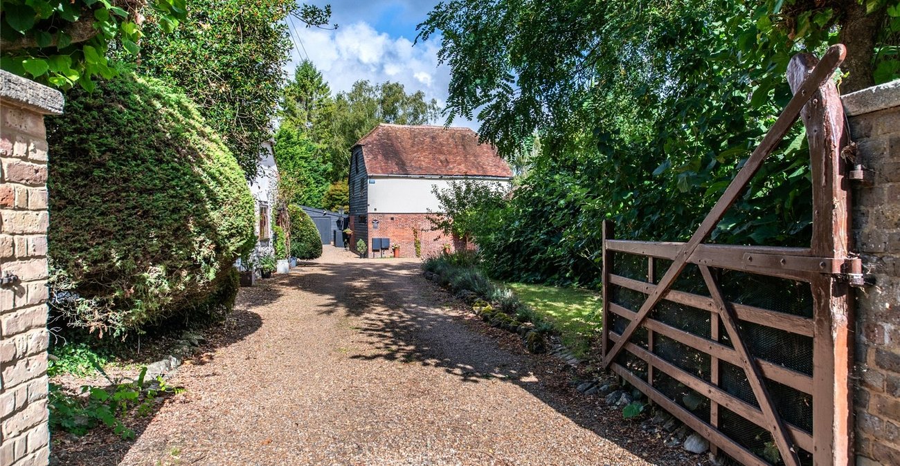 3 bedroom property for sale in Loose | Robinson Michael & Jackson