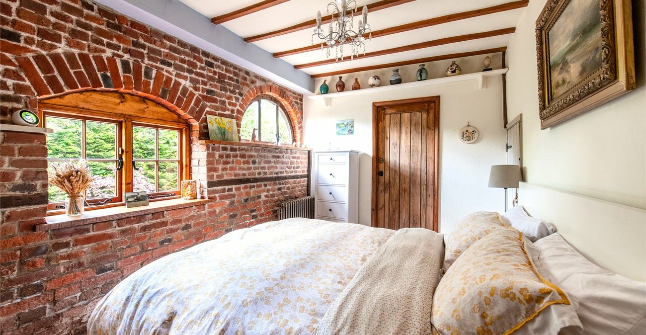 3 bedroom property for sale in Loose | Robinson Michael & Jackson