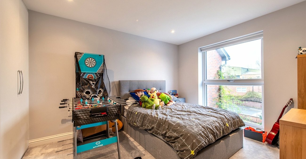 3 bedroom house for sale in Northfleet | Robinson Michael & Jackson