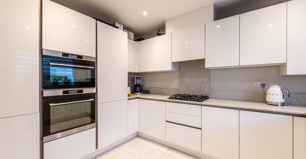 3 bedroom house for sale in Northfleet | Robinson Michael & Jackson