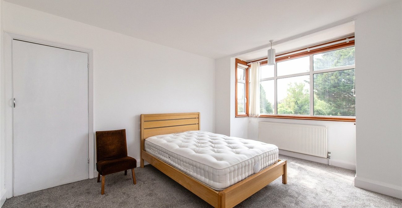 3 bedroom house for sale in Gravesend | Robinson Michael & Jackson