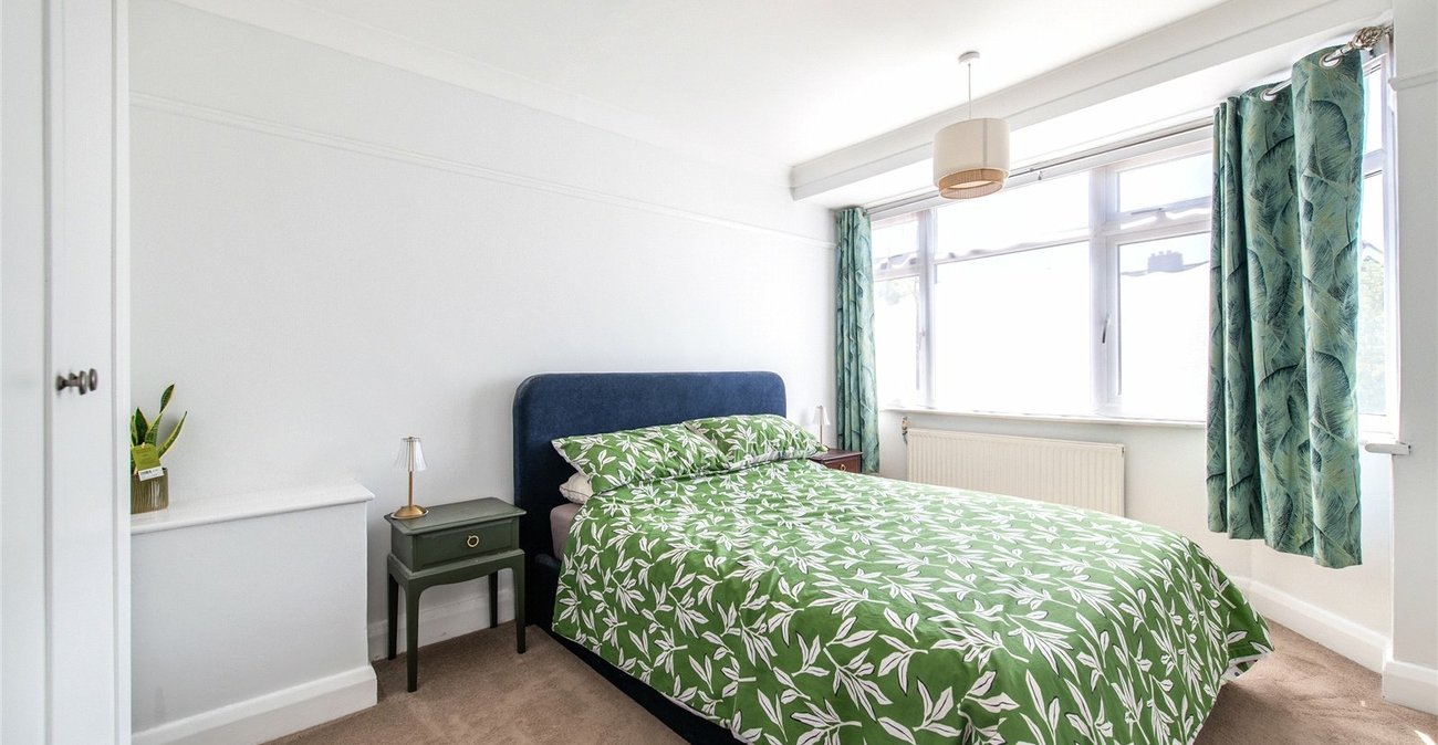 3 bedroom house for sale in Gravesend | Robinson Michael & Jackson