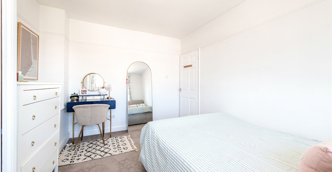 3 bedroom house for sale in Gravesend | Robinson Michael & Jackson