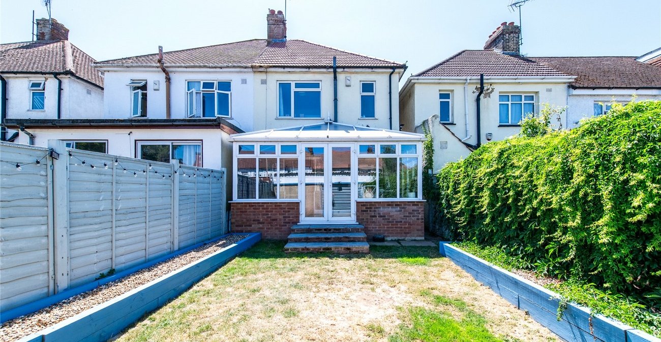 3 bedroom house for sale in Gravesend | Robinson Michael & Jackson