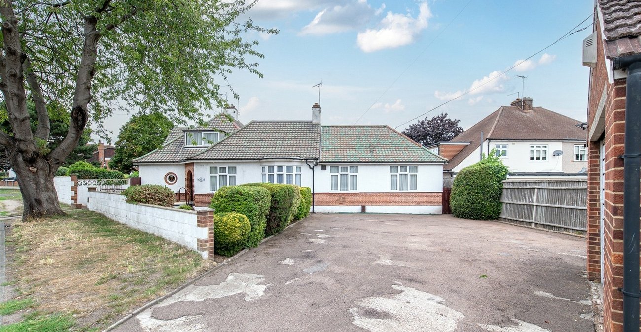4 bedroom bungalow for sale in Gravesend | Robinson Michael & Jackson