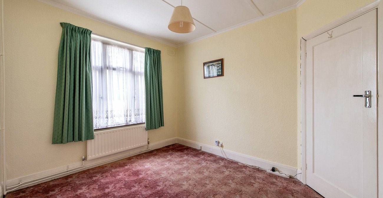 4 bedroom bungalow for sale in Gravesend | Robinson Michael & Jackson