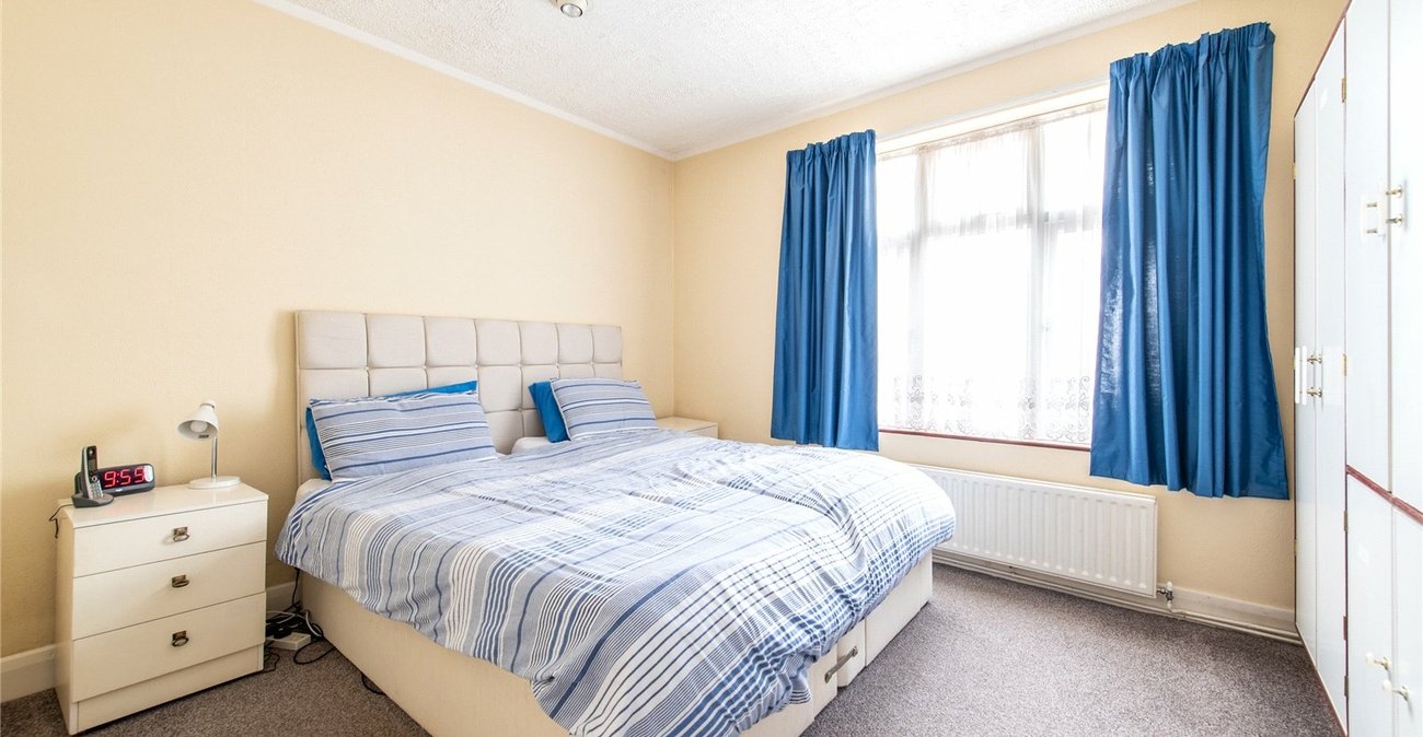 4 bedroom bungalow for sale in Gravesend | Robinson Michael & Jackson