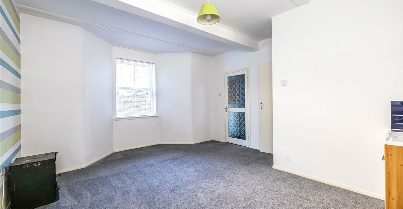 4 bedroom house for sale in Gravesend | Robinson Michael & Jackson