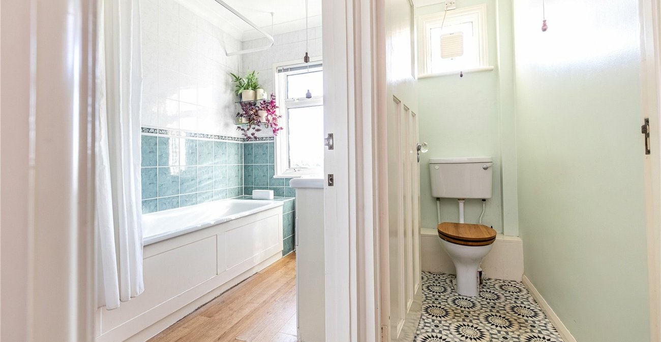 4 bedroom house for sale in Gravesend | Robinson Michael & Jackson