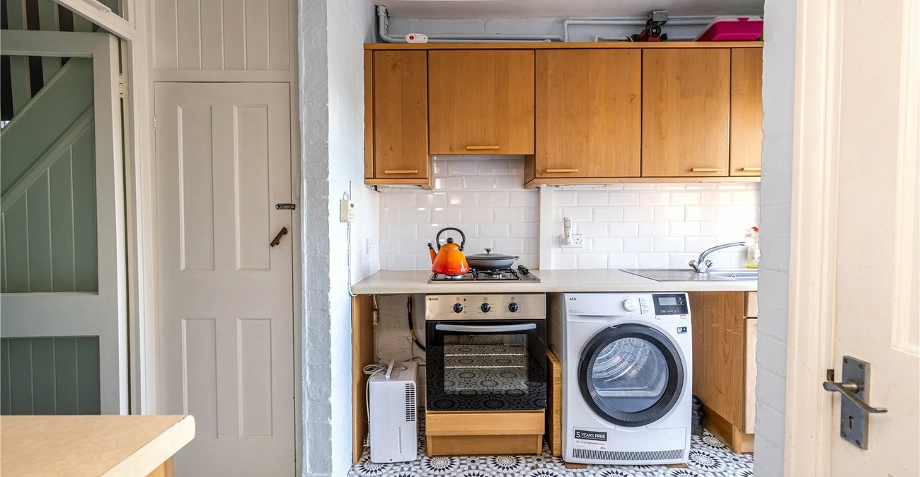 4 bedroom house for sale in Gravesend | Robinson Michael & Jackson