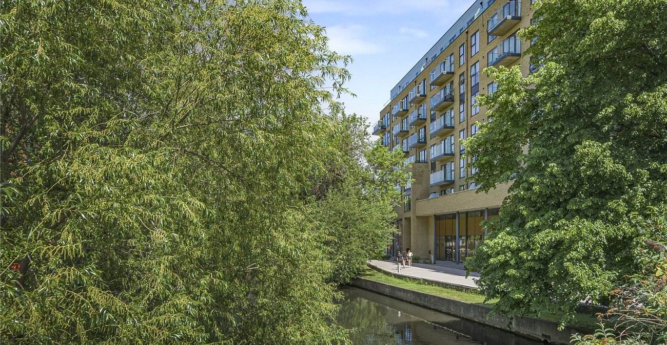 1 bedroom property for sale in Dartford | Robinson Jackson