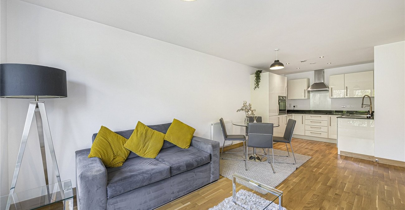 1 bedroom property for sale in Dartford | Robinson Jackson