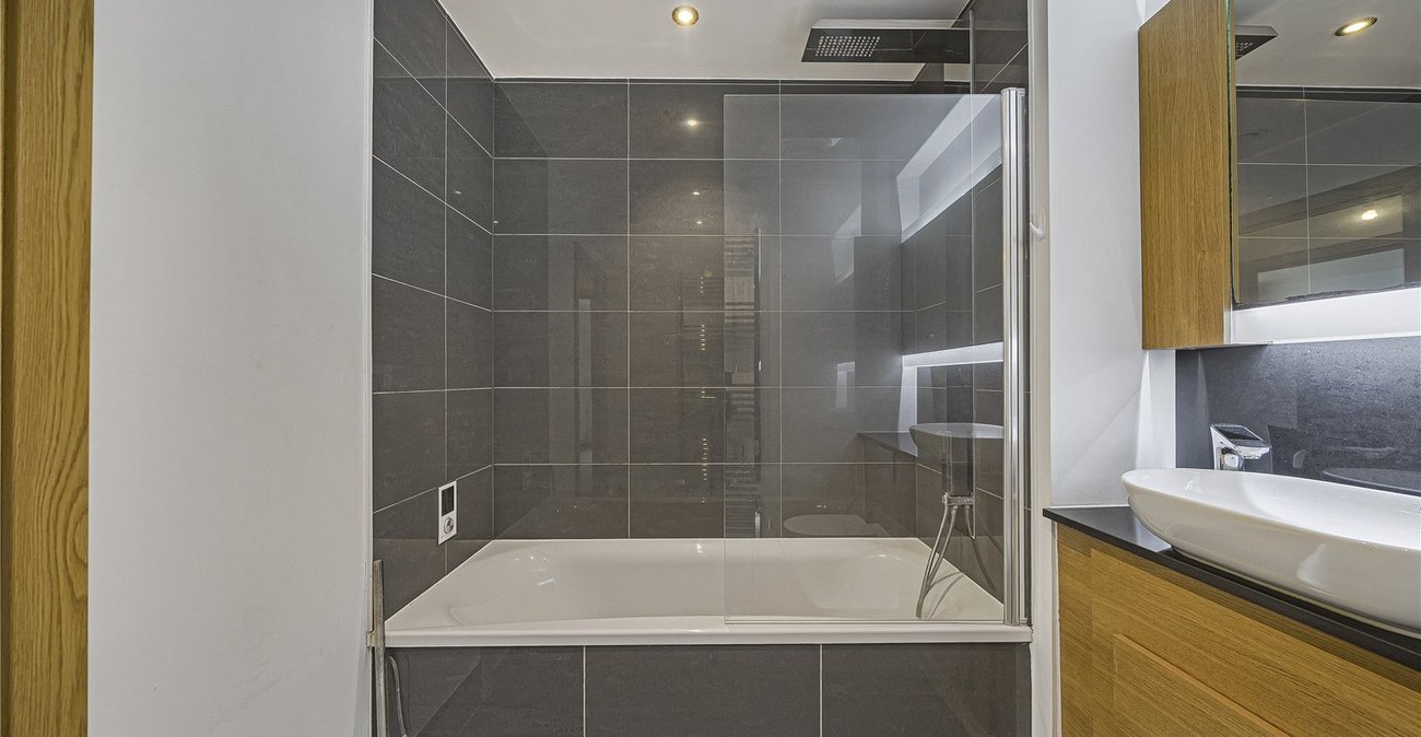 1 bedroom property for sale in Dartford | Robinson Jackson