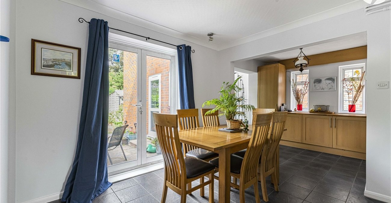 4 bedroom house for sale in Farningham | Robinson Jackson