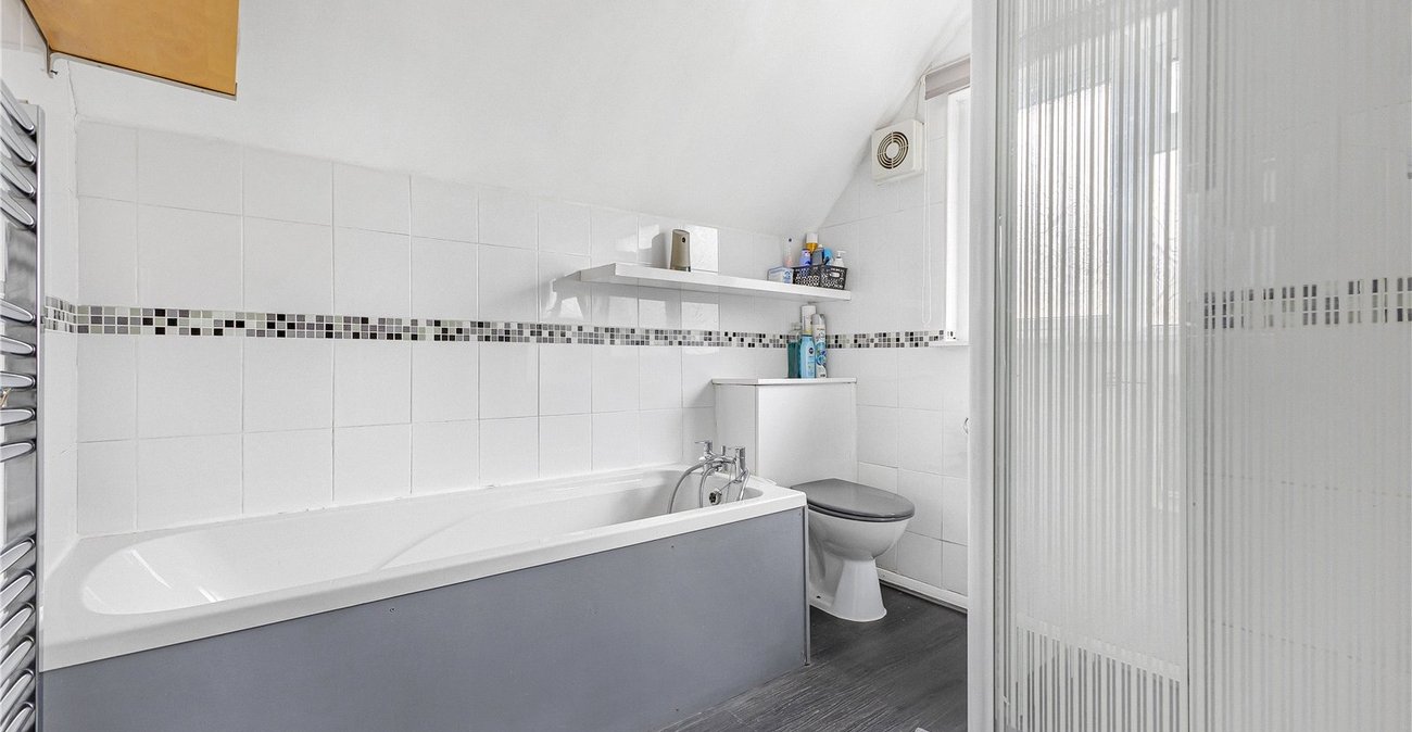 3 bedroom house for sale in Swanley | Robinson Jackson